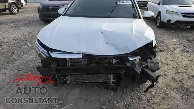 VOLKSWAGEN JETTA 2021 - 3VWN57BUXMM088409