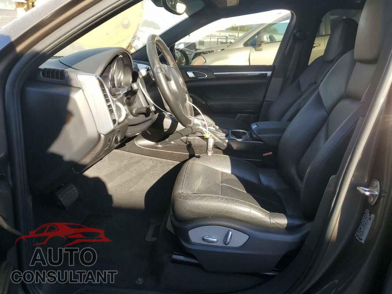 PORSCHE CAYENNE 2012 - WP1AA2A25CLA01059
