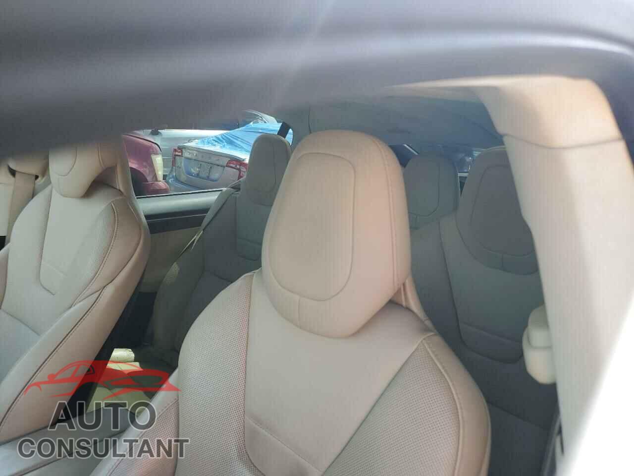 TESLA MODEL X 2017 - 5YJXCAE29HF034862
