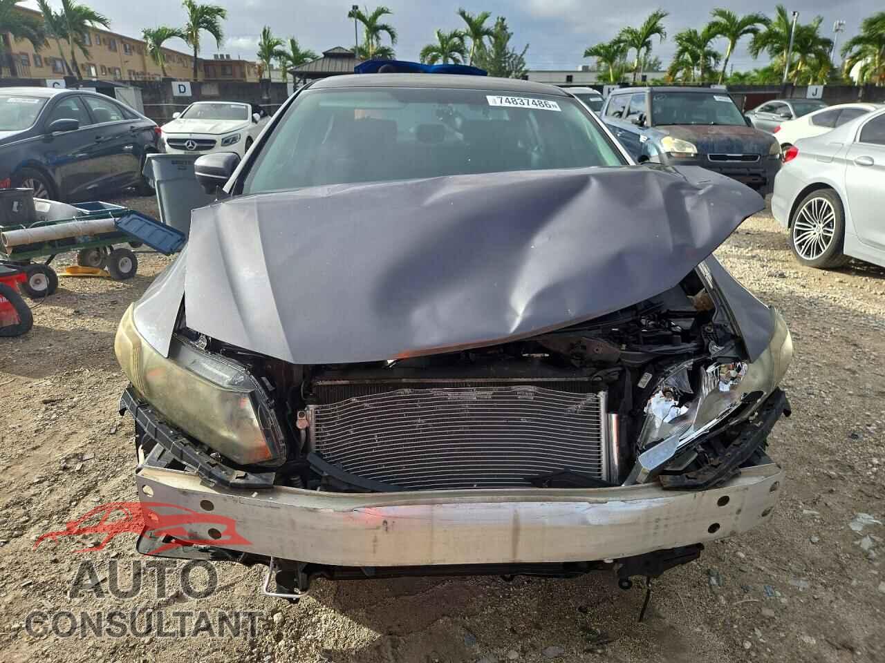 HONDA CIVIC 2015 - 19XFB2F70FE007518
