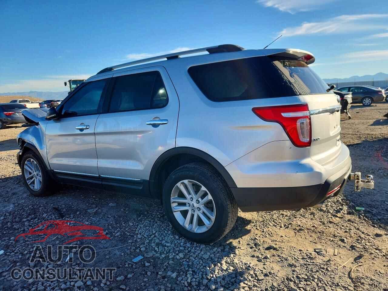 FORD EXPLORER 2011 - 1FMHK8D83BGA15643