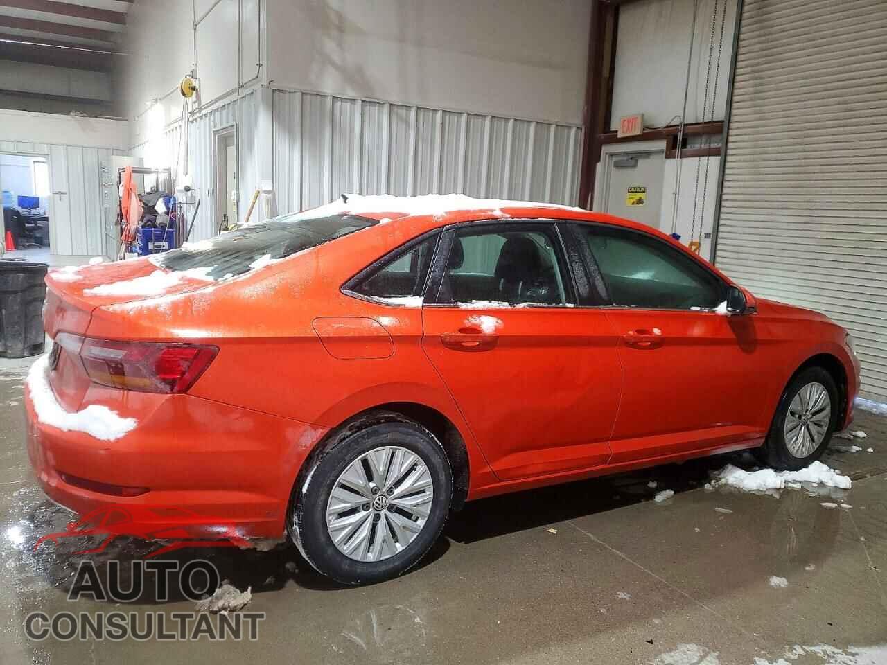 VOLKSWAGEN JETTA 2019 - 3VWC57BU6KM118770