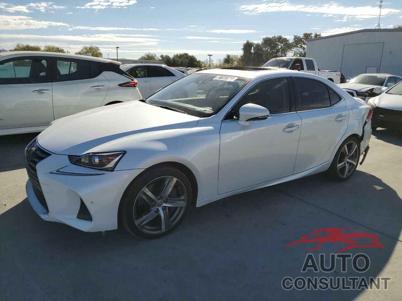 LEXUS IS 2017 - JTHBA1D23H5045261