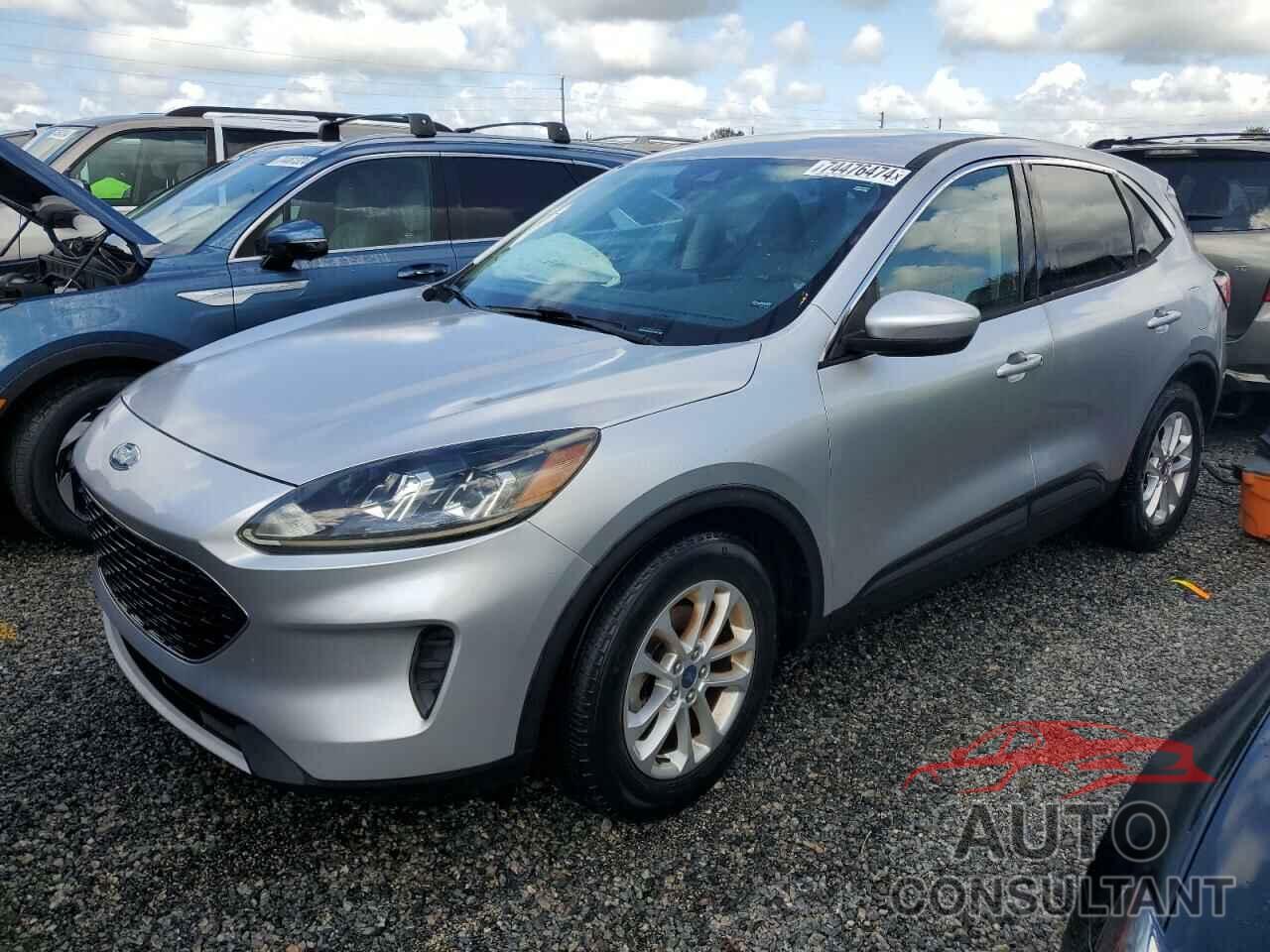FORD ESCAPE 2020 - 1FMCU0G66LUA23870