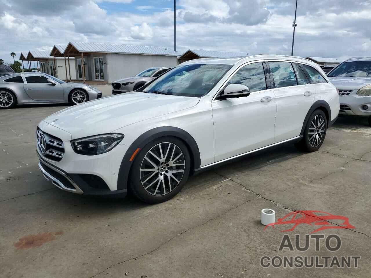 MERCEDES-BENZ E-CLASS 2023 - W1KZH6AB7PB110339