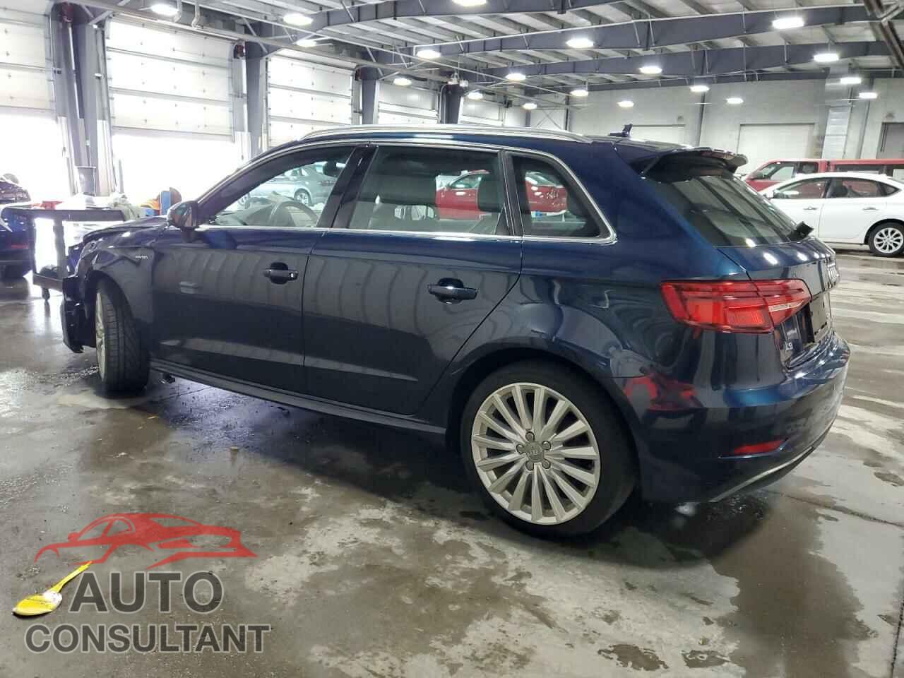AUDI A3 2017 - WAUTPBFF2HA096541