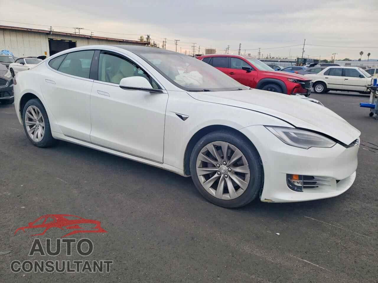 TESLA MODEL S 2018 - 5YJSA1E29JF260292