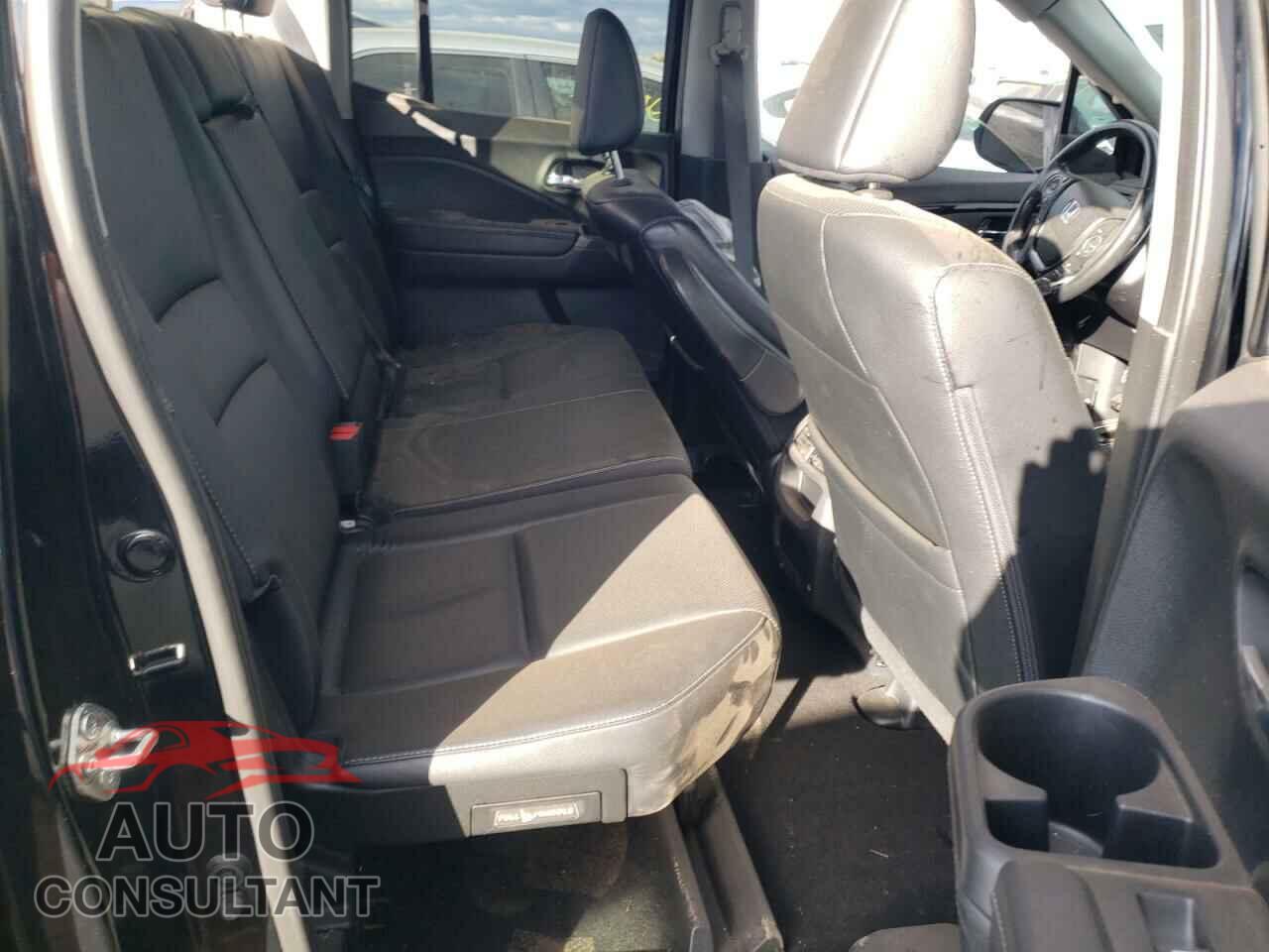 HONDA RIDGELINE 2018 - 5FPYK3F76JB011288