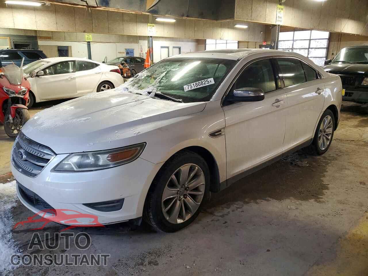 FORD TAURUS 2011 - 1FAHP2FW7BG105477