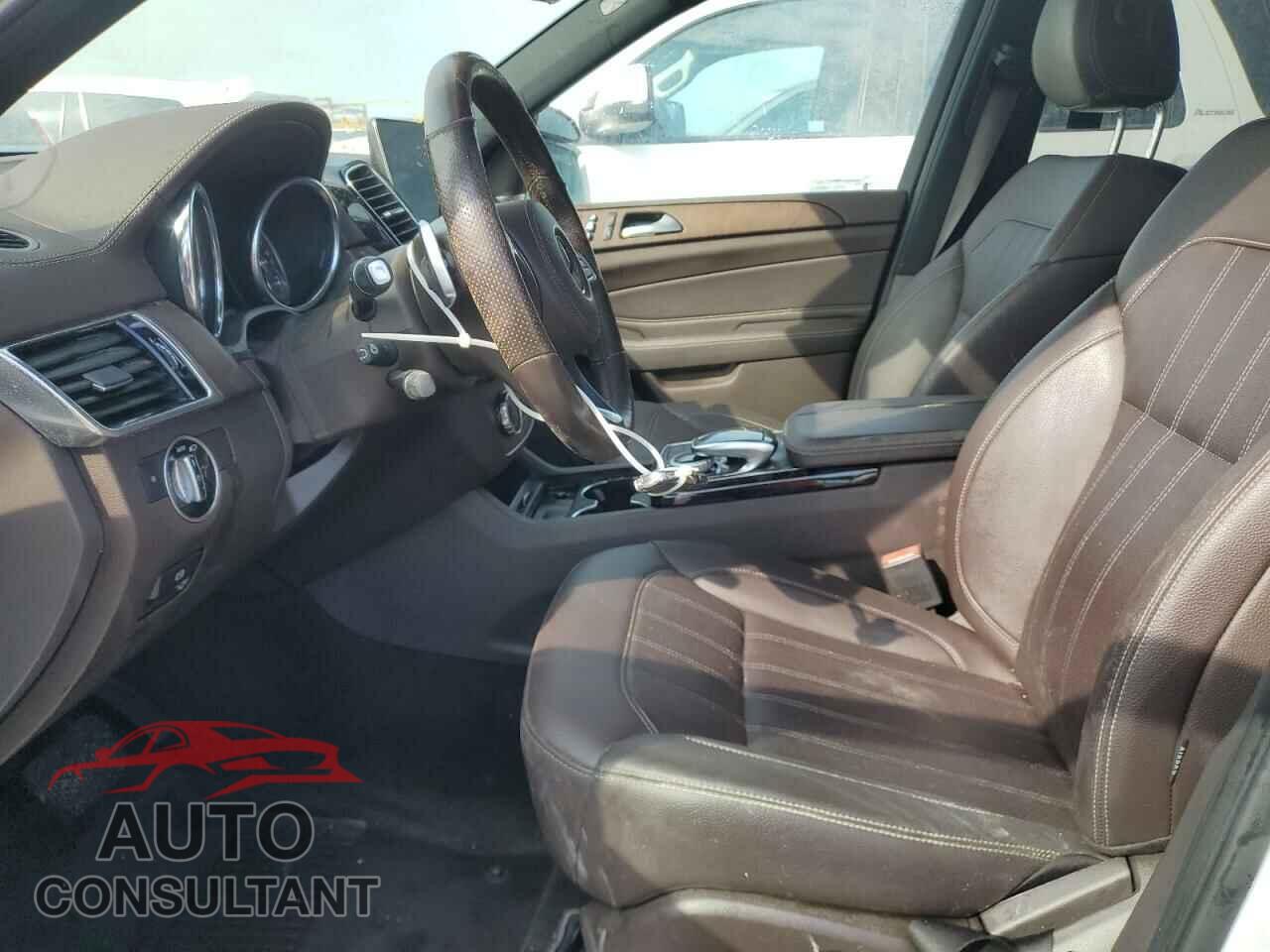MERCEDES-BENZ GLS-CLASS 2018 - 4JGDF6EE3JB164609