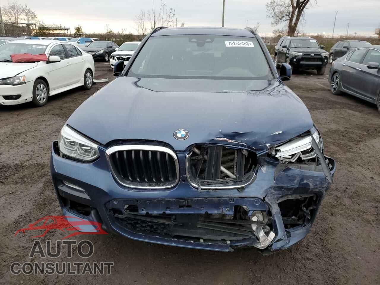 BMW X3 2018 - 5UXTR9C54JLA44597