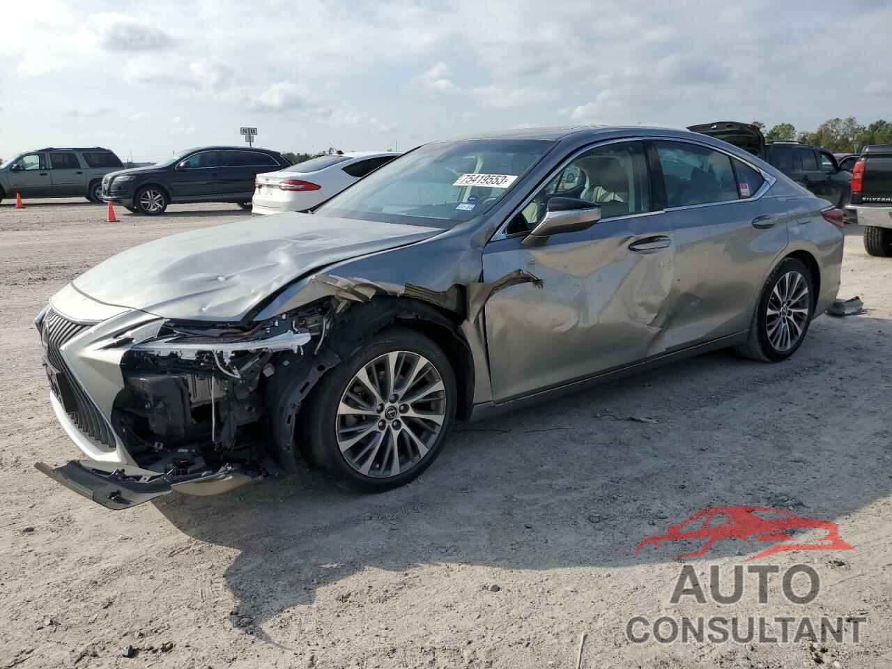 LEXUS ES350 2019 - 58ABZ1B15KU027303