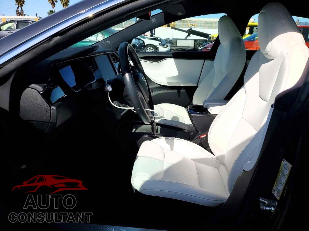 TESLA MODEL S 2020 - 5YJSA1E29LF381570