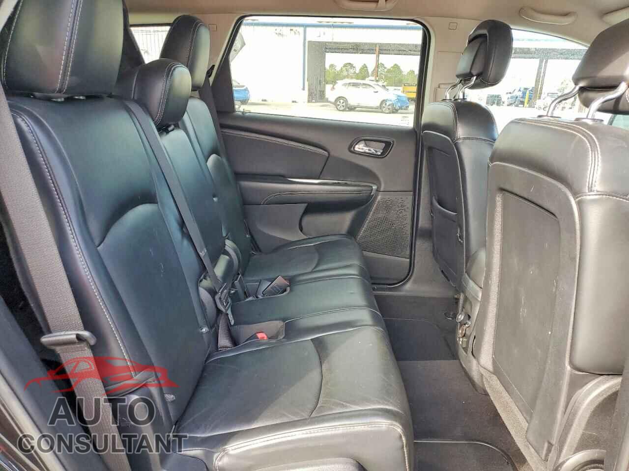 DODGE JOURNEY 2012 - 3C4PDCDG3CT372645