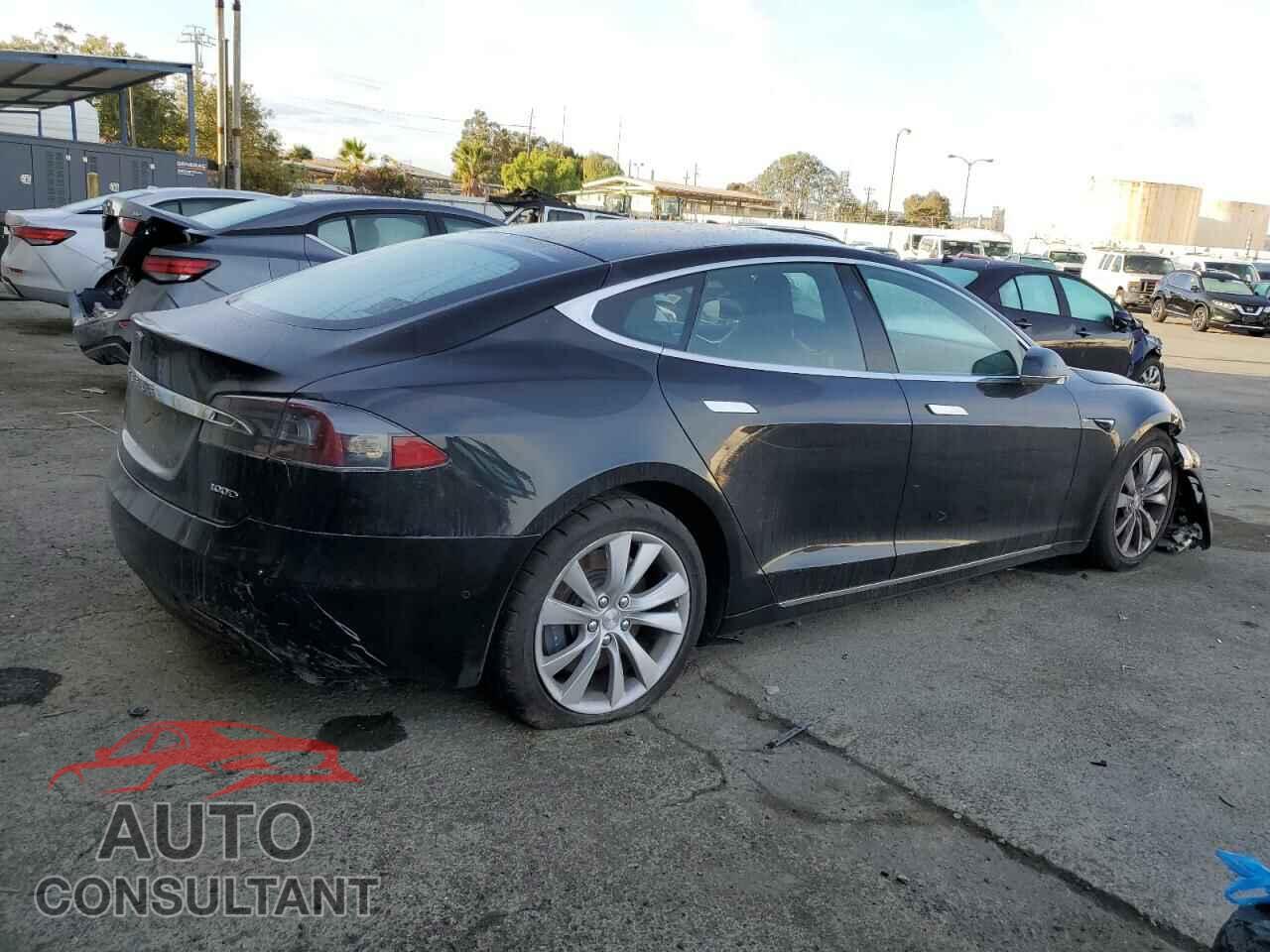 TESLA MODEL S 2017 - 5YJSA1E27HF187403