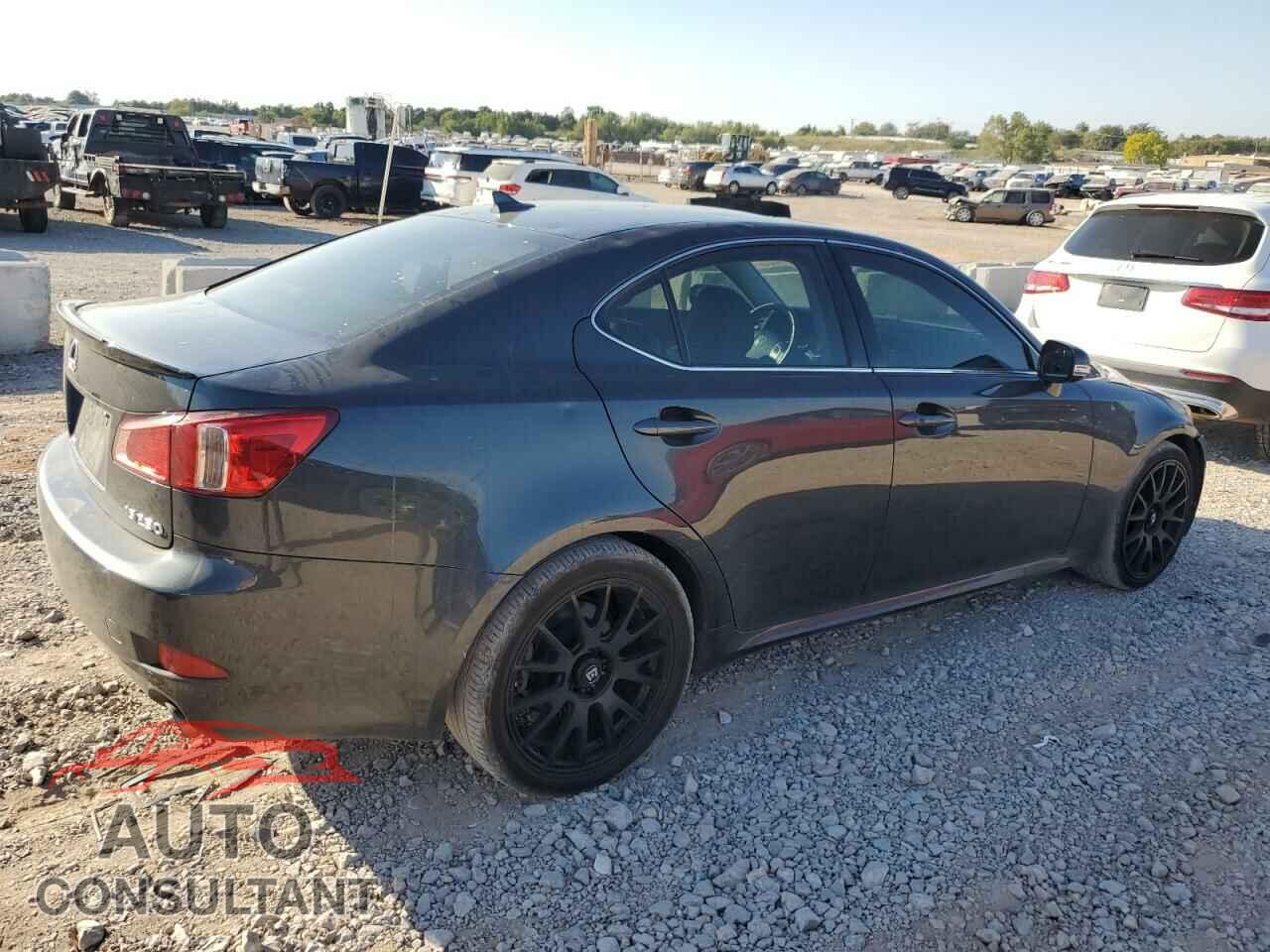 LEXUS IS 2011 - JTHBF5C2XB5149537