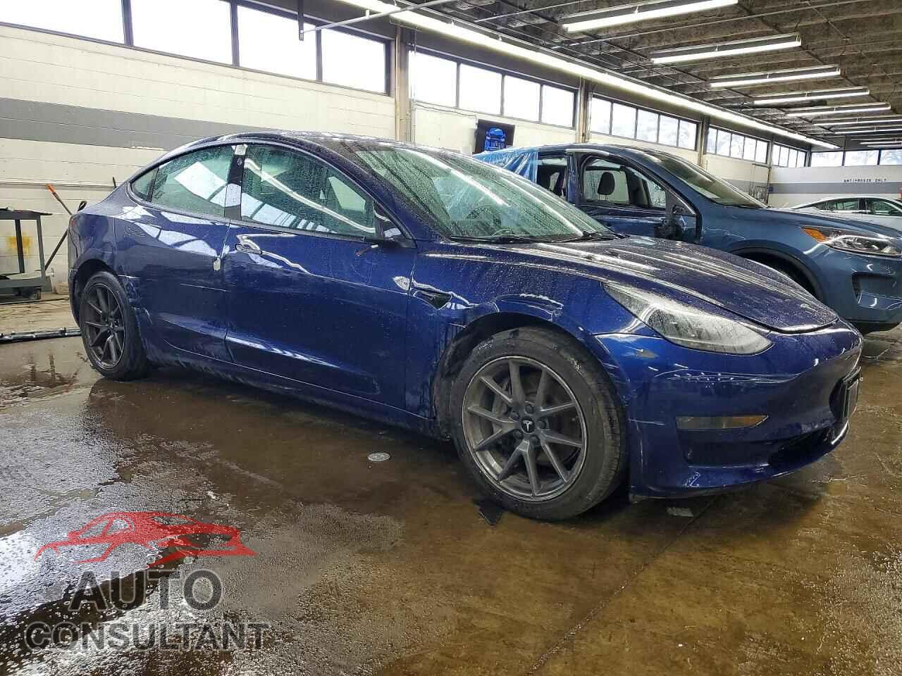 TESLA MODEL 3 2022 - 5YJ3E1EA6NF372182