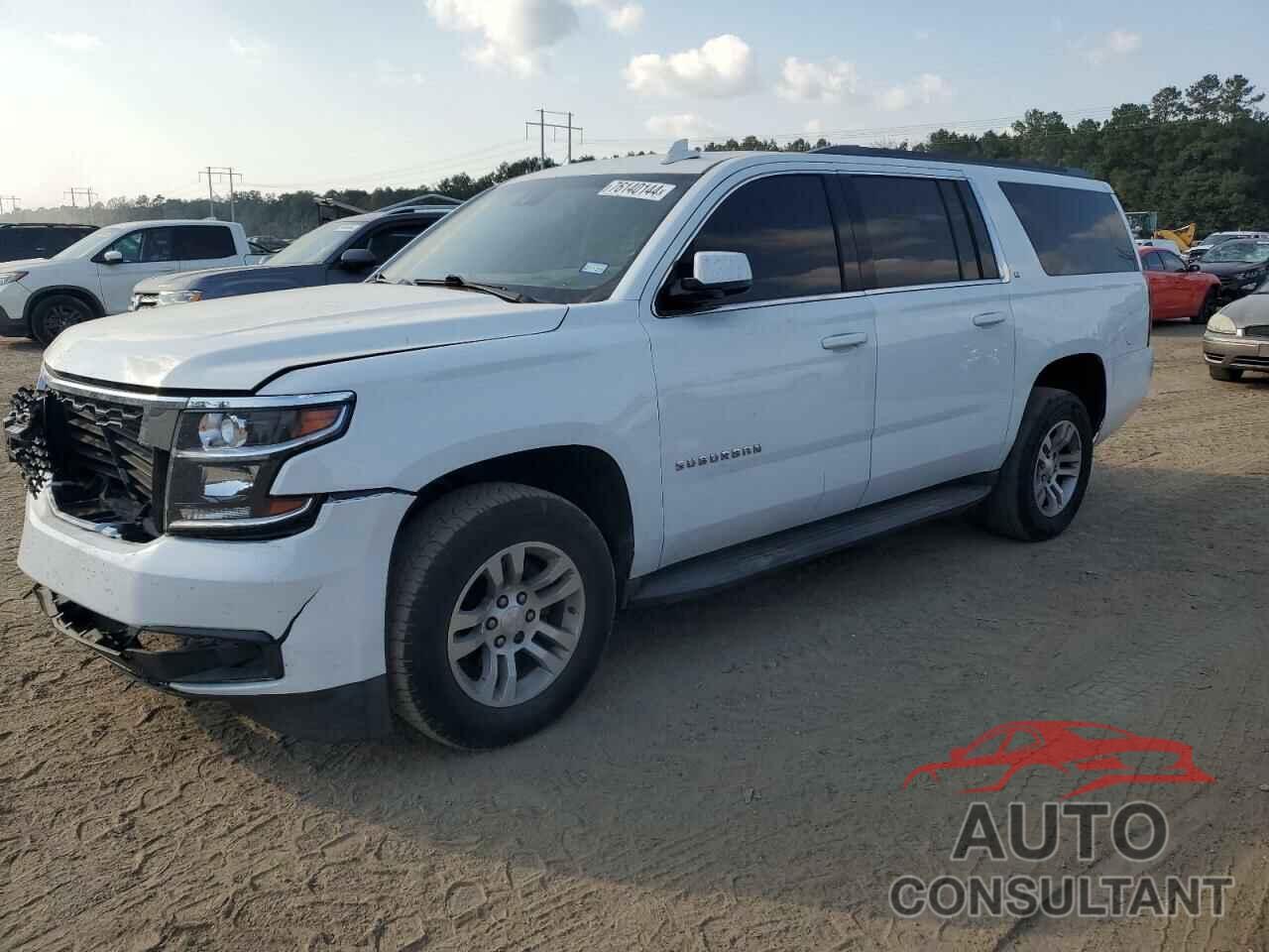 CHEVROLET SUBURBAN 2017 - 1GNSCHKCXHR156647