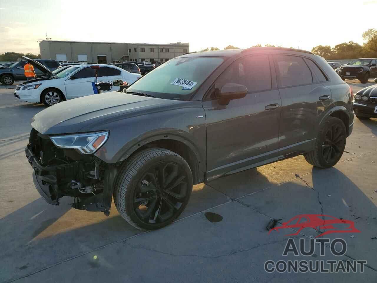 AUDI Q3 2021 - WA1EECF36M1011542