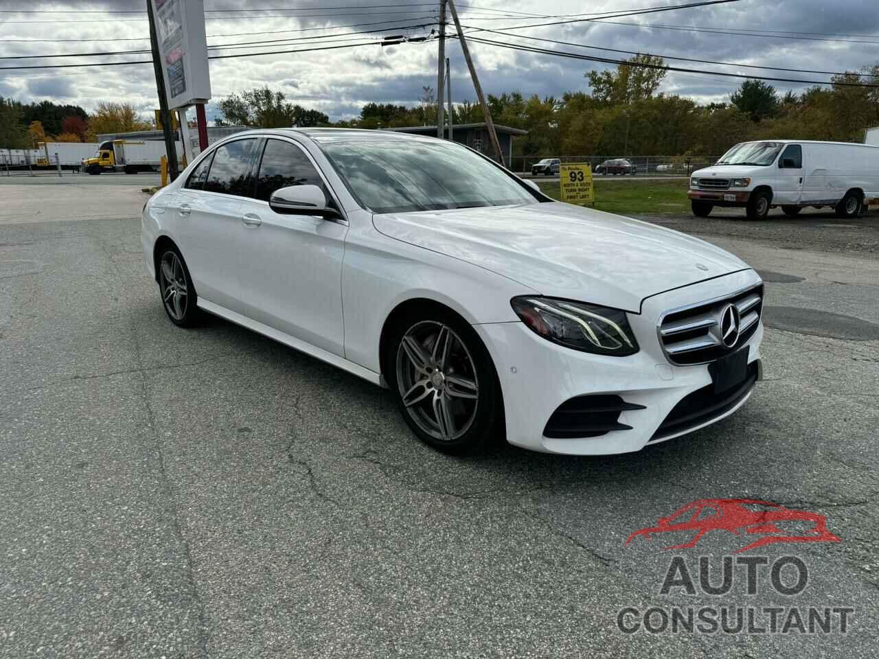 MERCEDES-BENZ E-CLASS 2017 - WDDZF4KB5HA113661