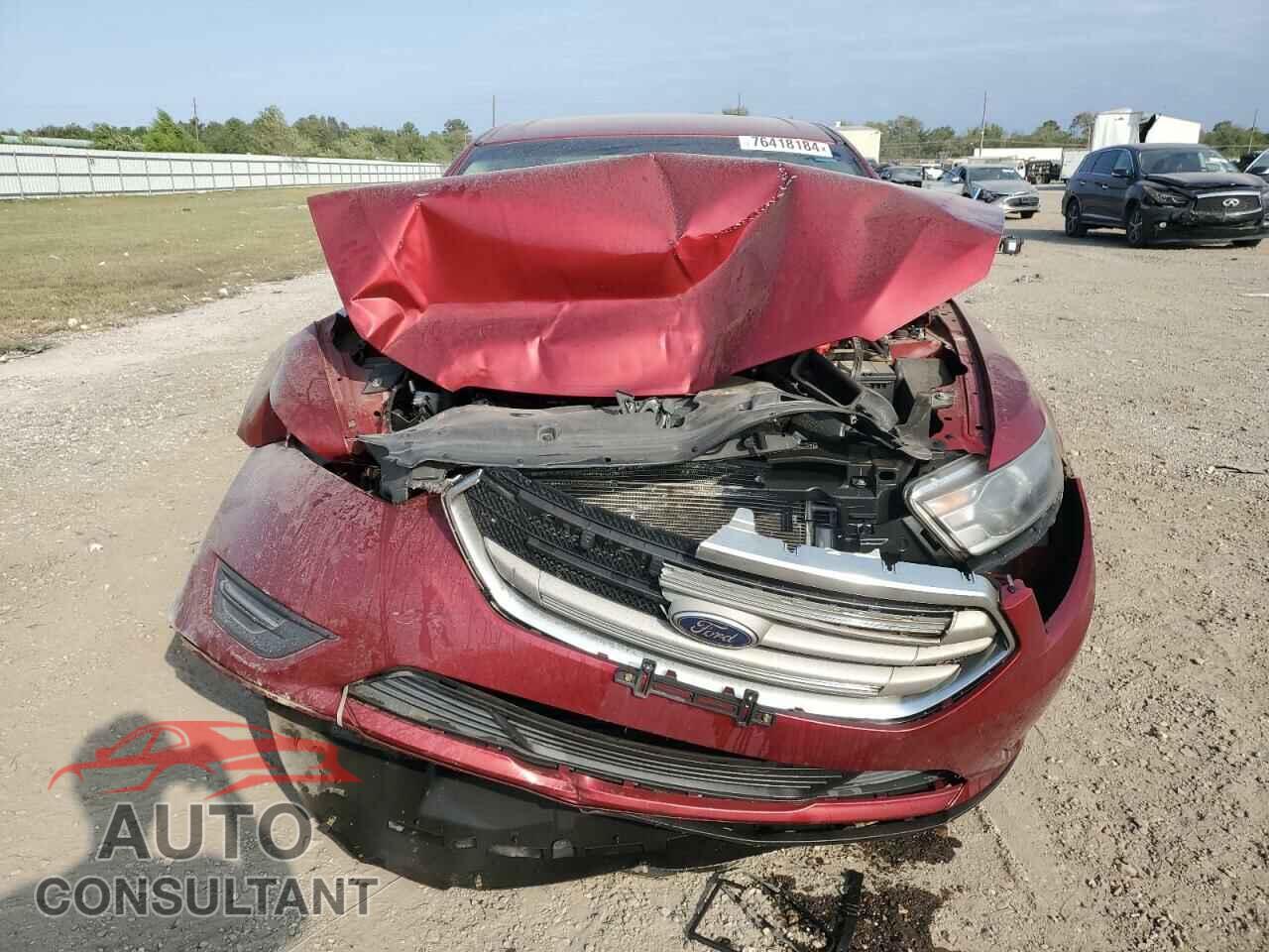 FORD TAURUS 2017 - 1FAHP2E81HG125106