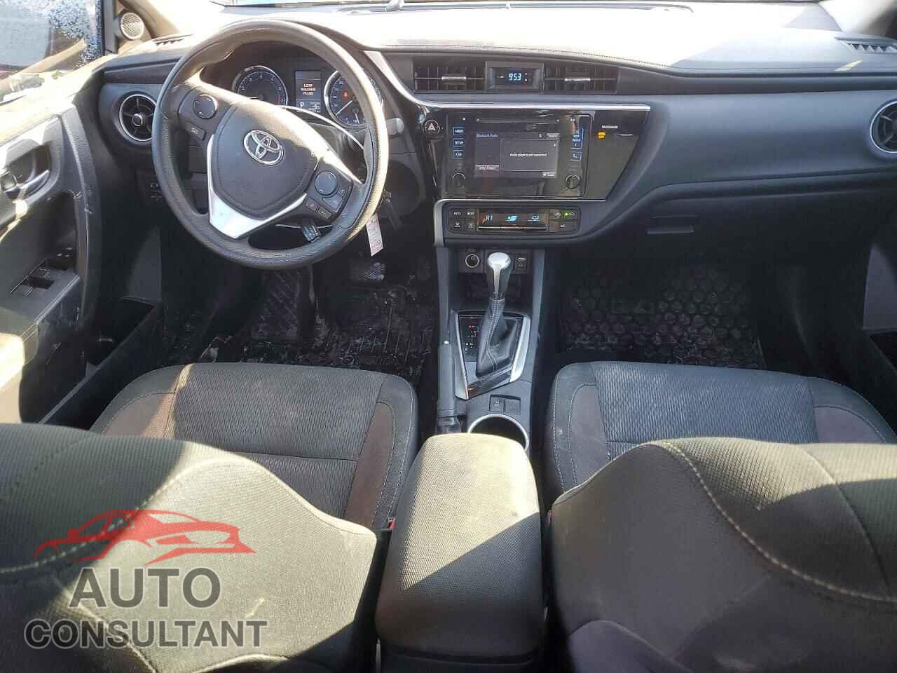 TOYOTA COROLLA 2017 - 2T1BURHE2HC830966