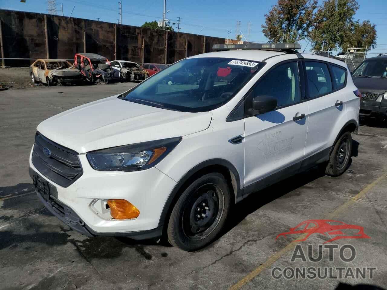 FORD ESCAPE 2019 - 1FMCU0F76KUA63696