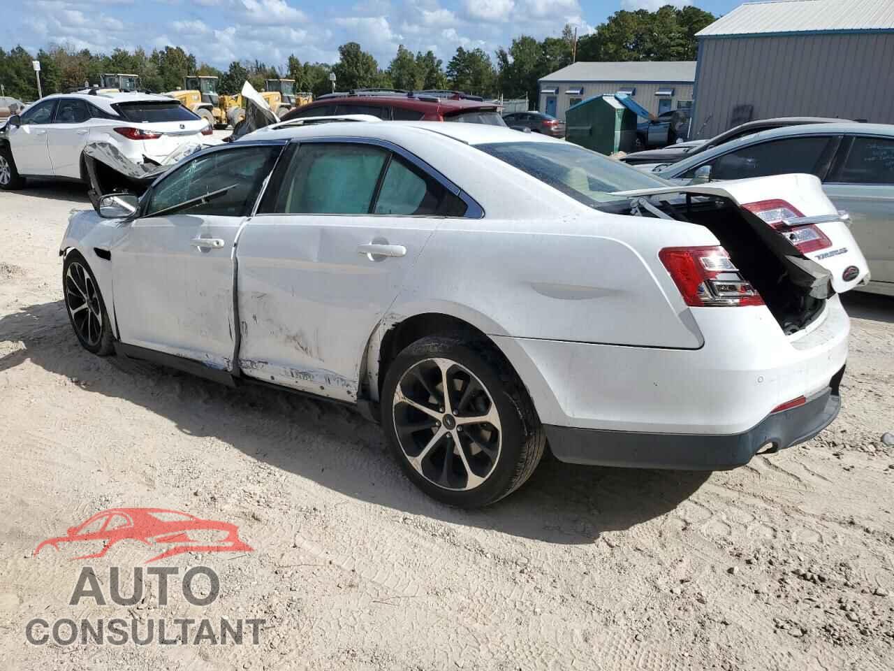 FORD TAURUS 2015 - 1FAHP2E81FG125216