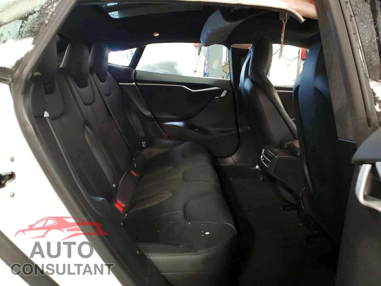 TESLA MODEL S 2015 - 5YJSA1E21FF109390