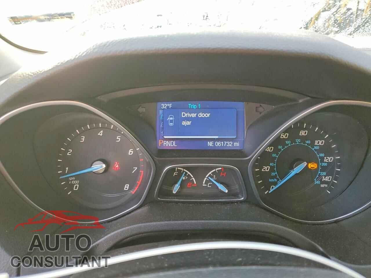 FORD FOCUS 2014 - 1FADP3F27EL128805