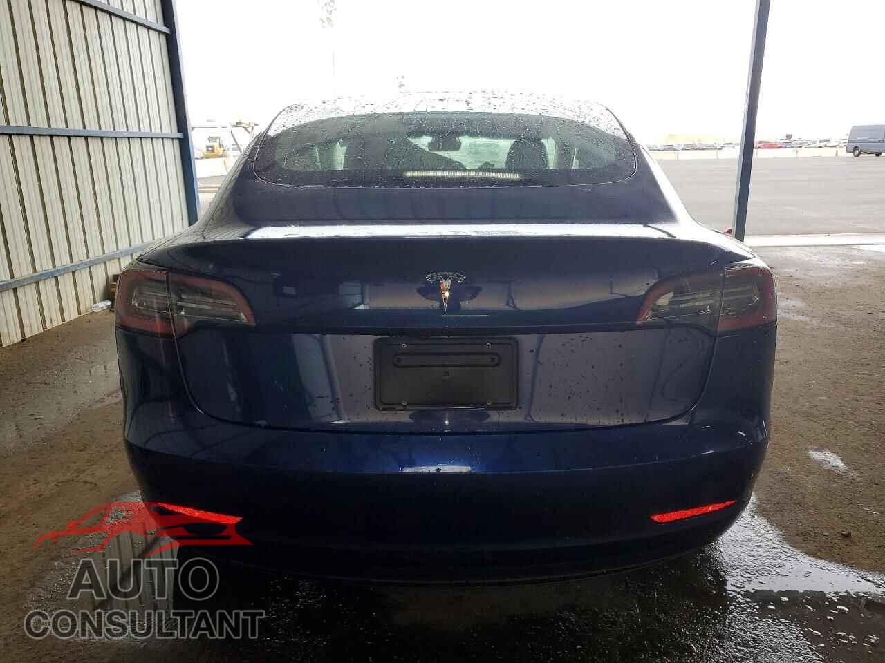 TESLA MODEL 3 2022 - 5YJ3E1EAXNF371908