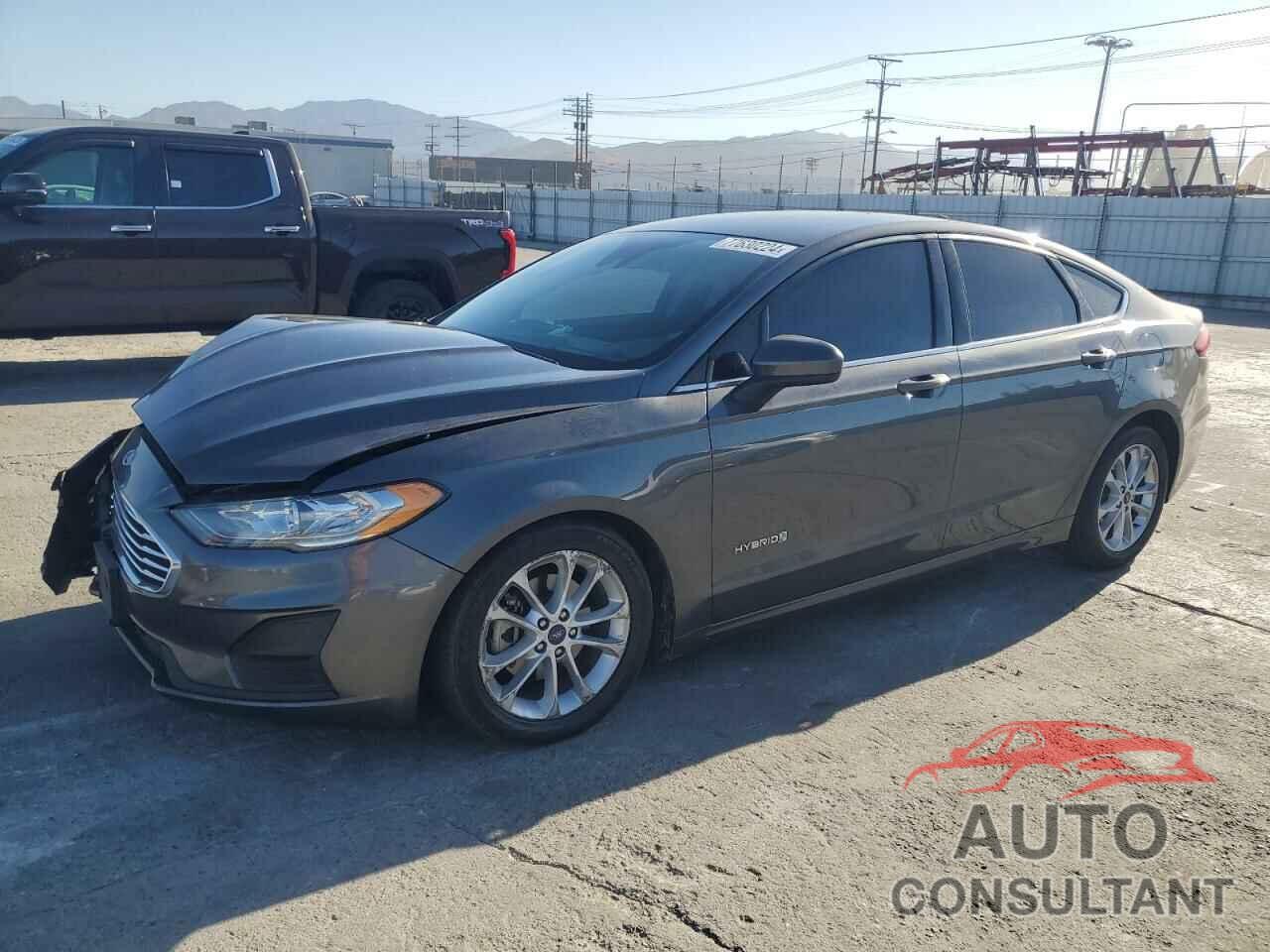 FORD FUSION 2019 - 3FA6P0LU2KR265418