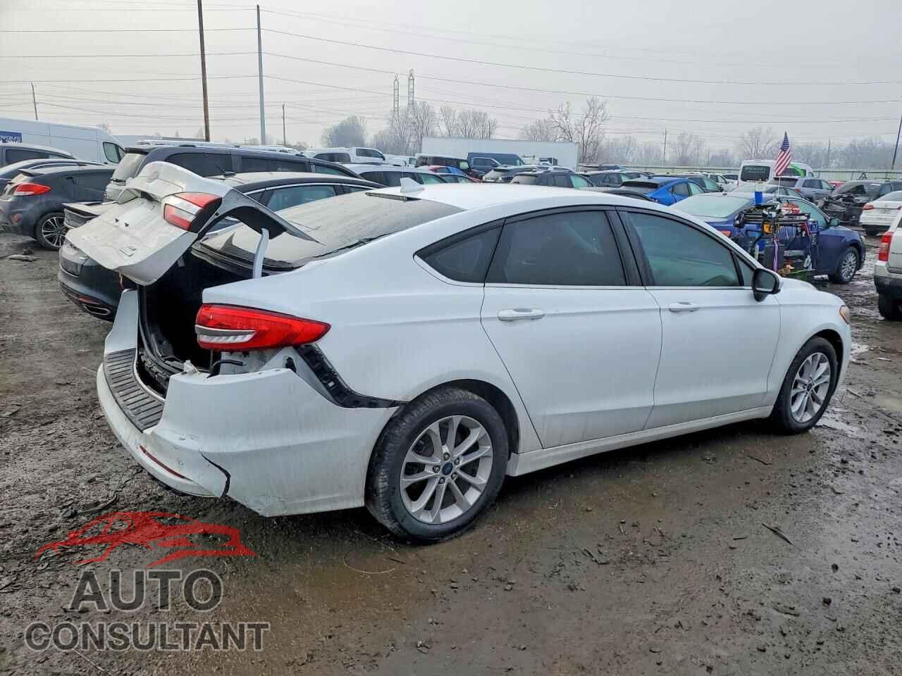 FORD FUSION 2020 - 3FA6P0HD5LR109075