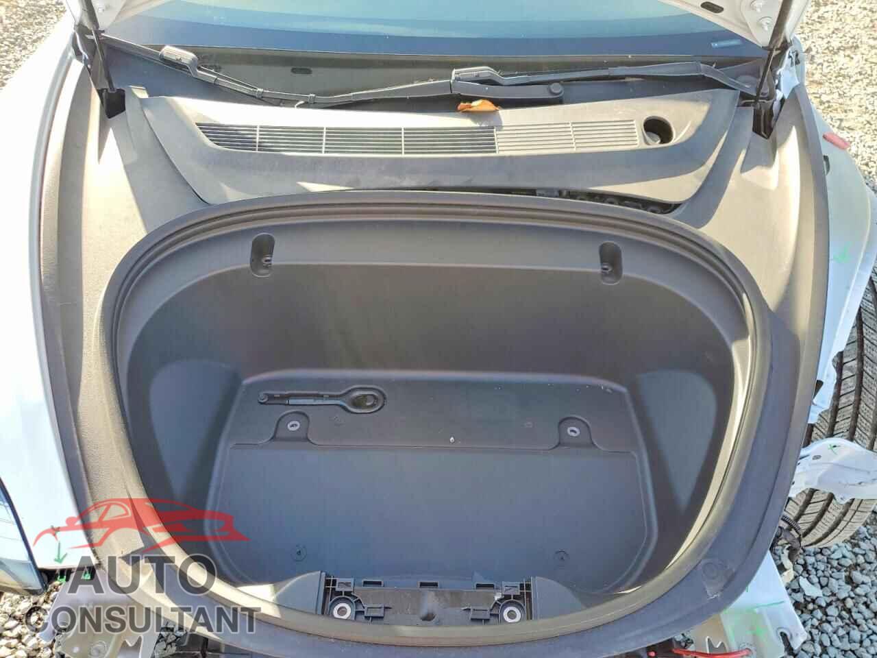 TESLA MODEL 3 2020 - 5YJ3E1EA5LF660403