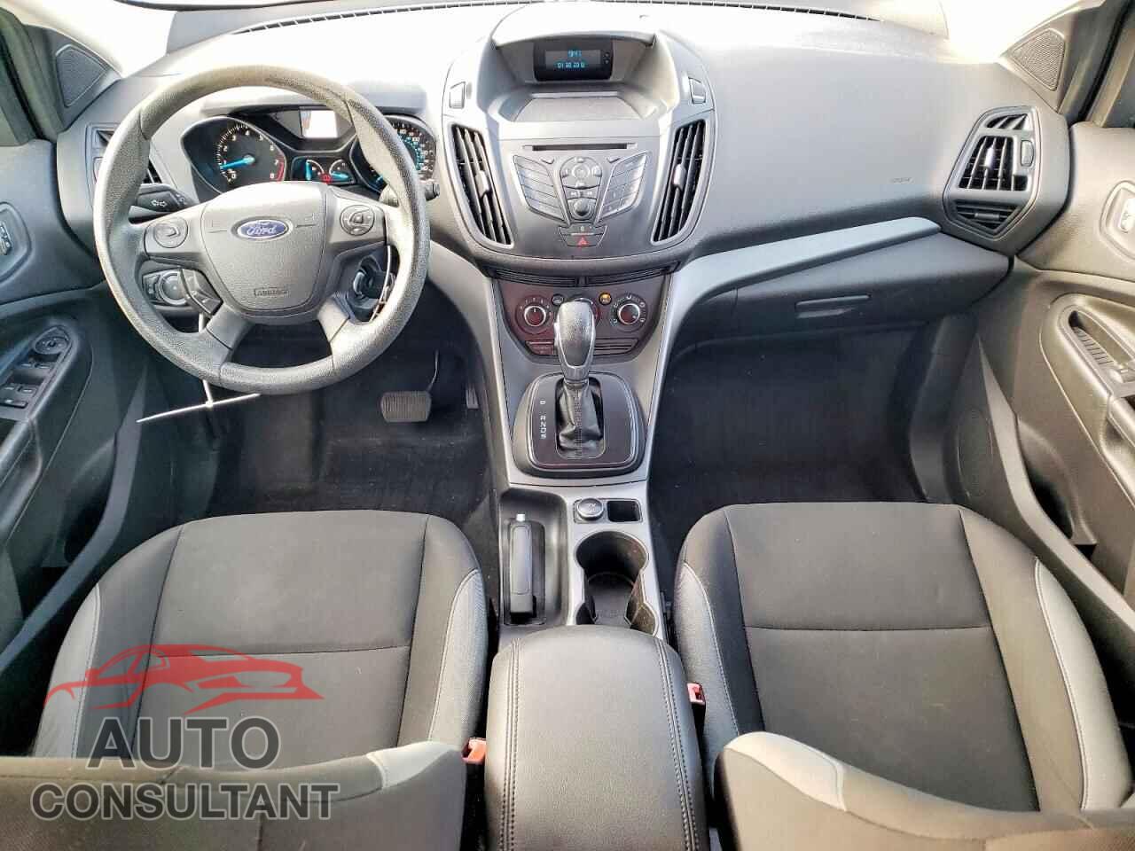 FORD ESCAPE 2013 - 1FMCU0F77DUB24072