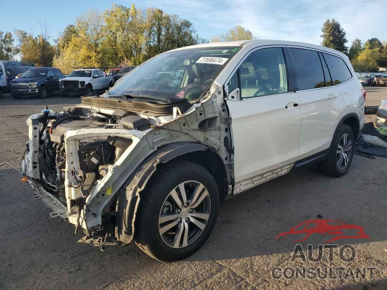 HONDA PILOT 2018 - 5FNYF6H74JB011043