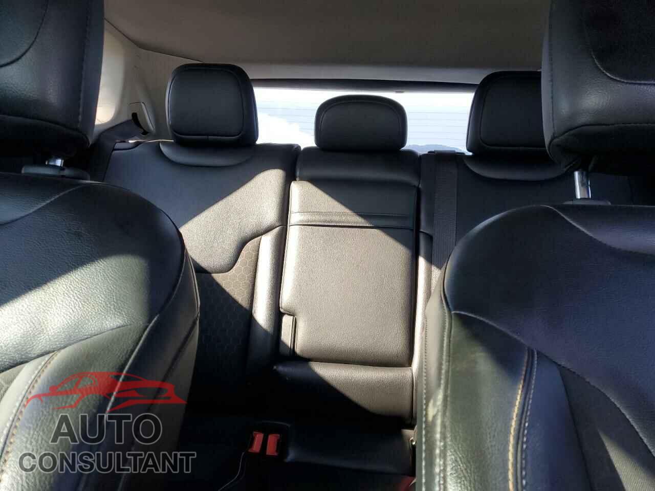 JEEP COMPASS 2019 - 3C4NJCBB3KT715962