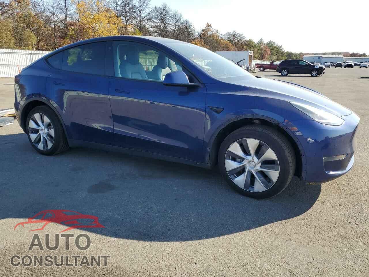 TESLA MODEL Y 2021 - 5YJYGDEE8MF086739