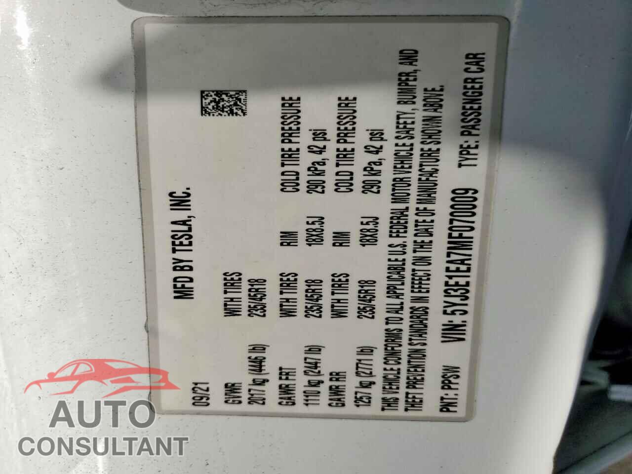 TESLA MODEL 3 2021 - 5YJ3E1EA7MF070009