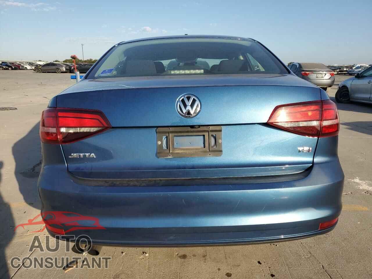 VOLKSWAGEN JETTA 2017 - 3VW2B7AJ1HM342579