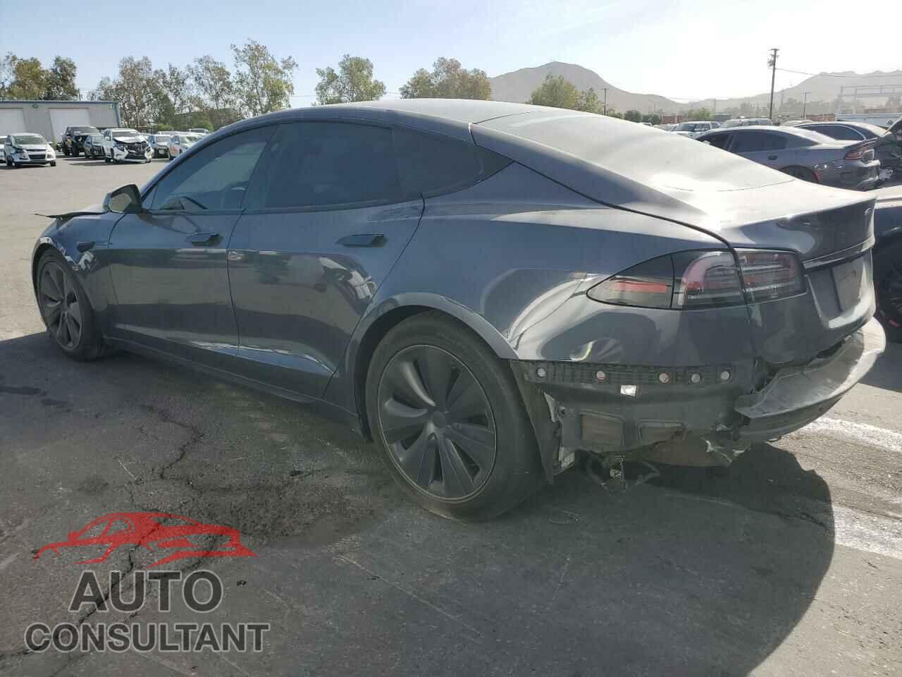 TESLA MODEL S 2022 - 5YJSA1E55NF473370