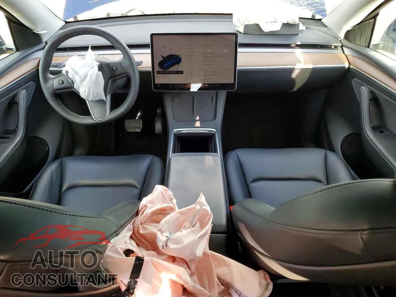 TESLA MODEL Y 2024 - 7SAYGDEE0RF198140