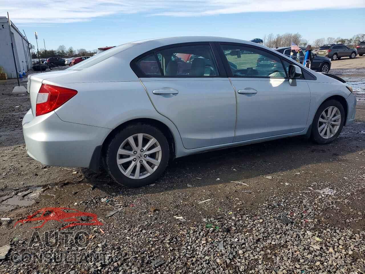HONDA CIVIC 2012 - 2HGFB2F86CH547739