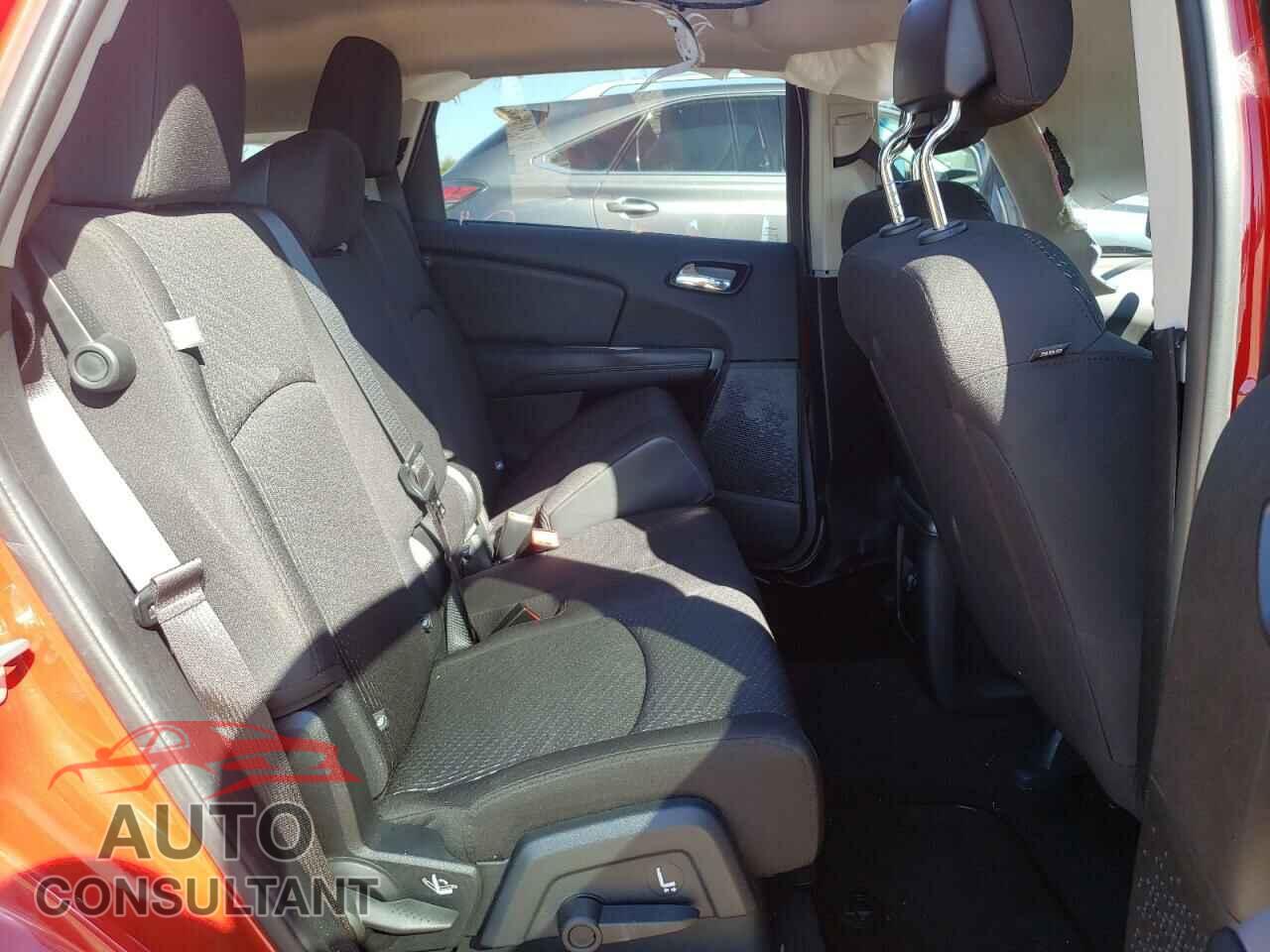 DODGE JOURNEY 2017 - 3C4PDCAB0HT525823