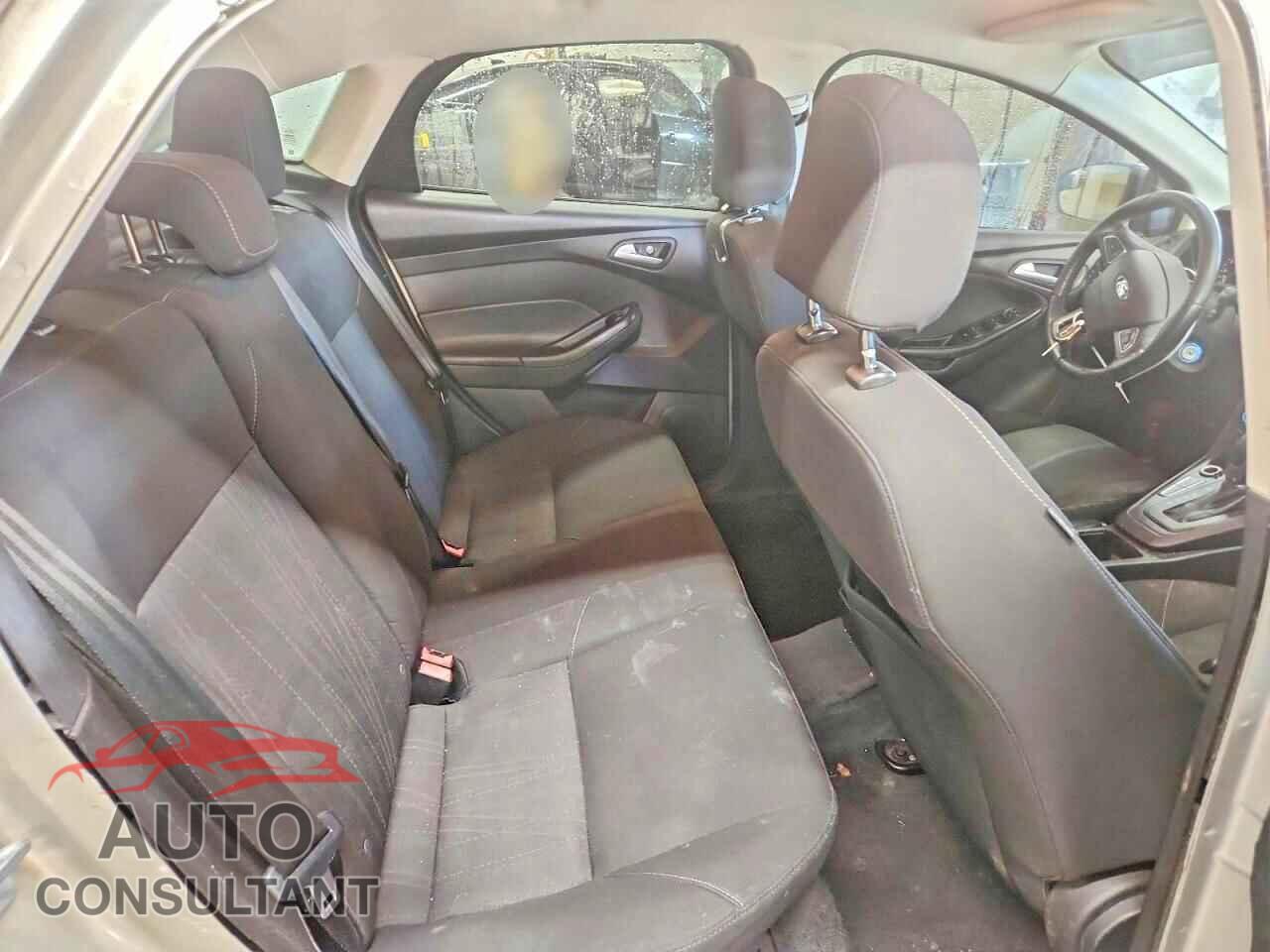FORD FOCUS 2016 - 1FADP3F27GL216305