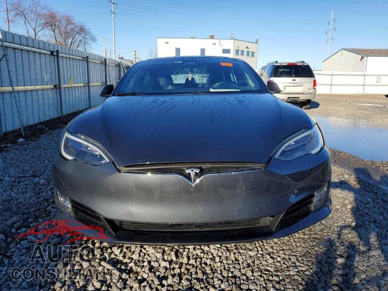 TESLA MODEL S 2016 - 5YJSA1E29GF170326