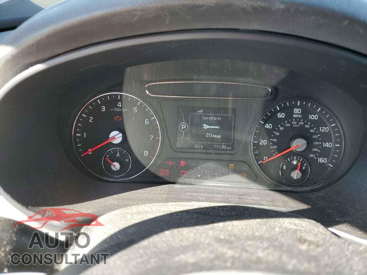 KIA SORENTO 2017 - 5XYPGDA51HG331803