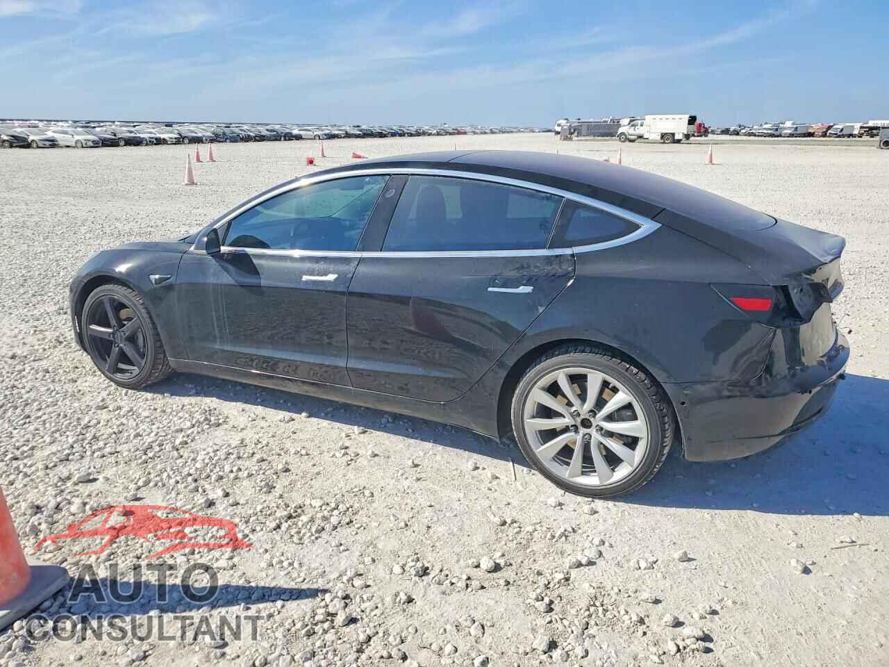 TESLA MODEL 3 2018 - 5YJ3E1EA7JF017483