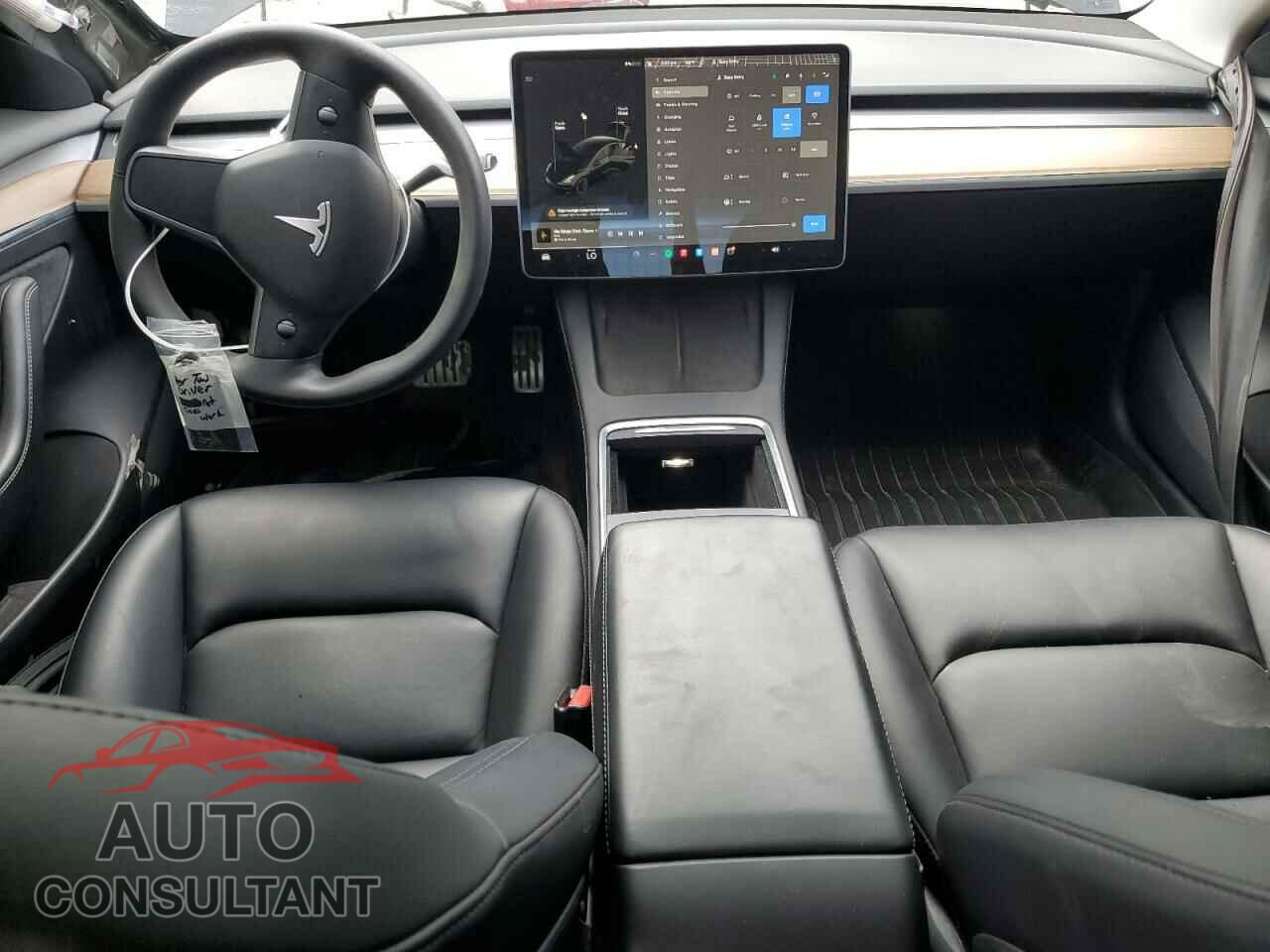 TESLA MODEL 3 2021 - 5YJ3E1EC5MF044008