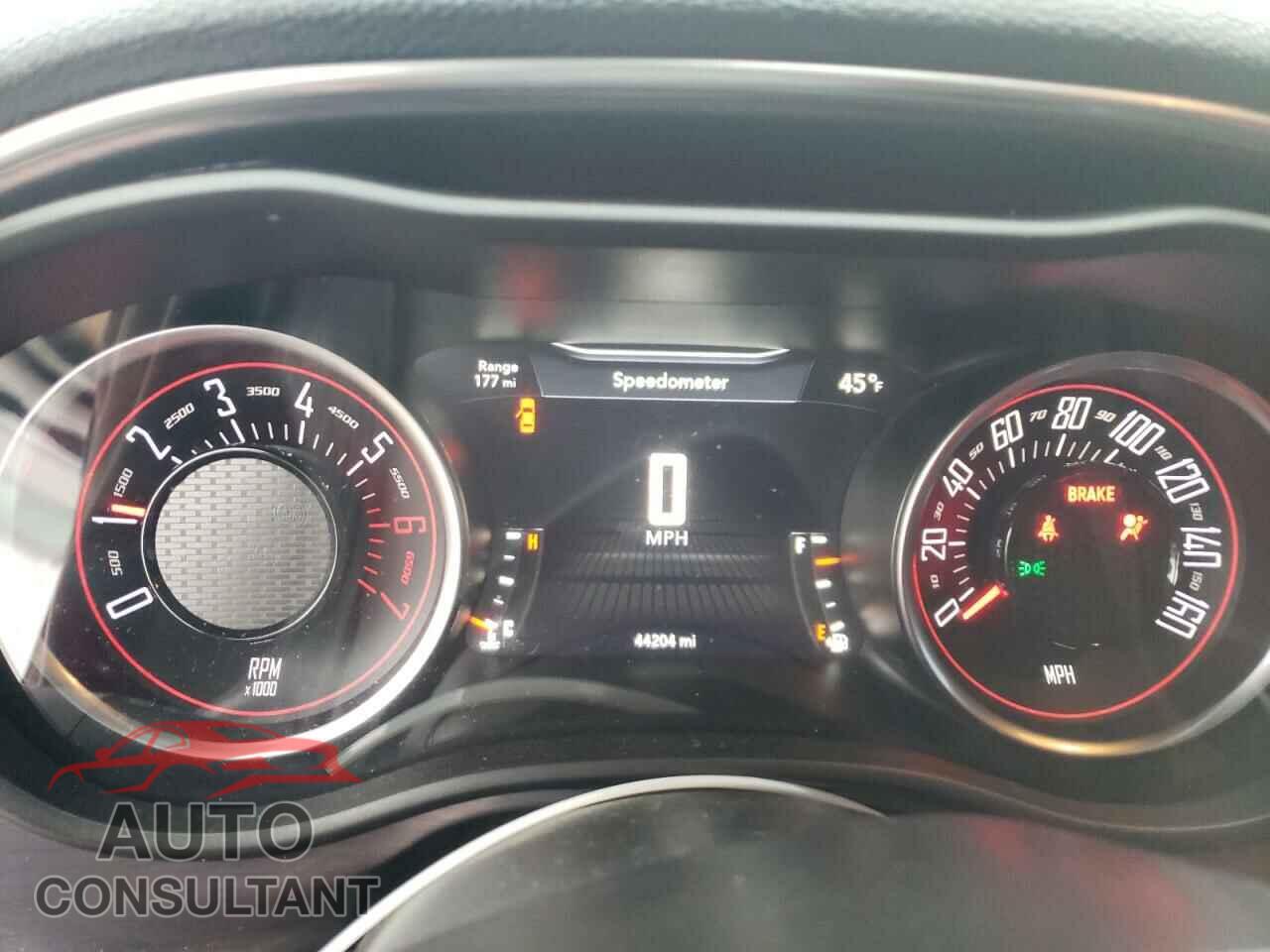 DODGE CHALLENGER 2018 - 2C3CDZBT7JH144773